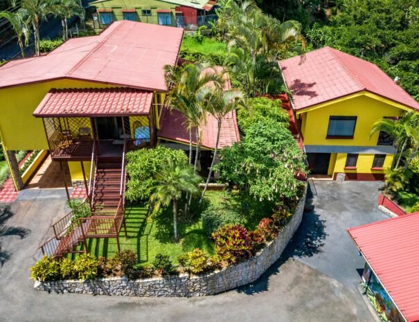 La Terraza Guest House B&B